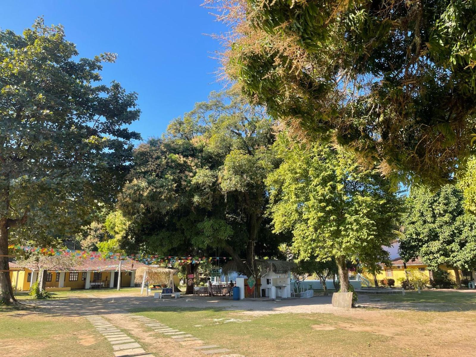 Vila Iriri - Pousada E Camping Anchieta  Exteriör bild