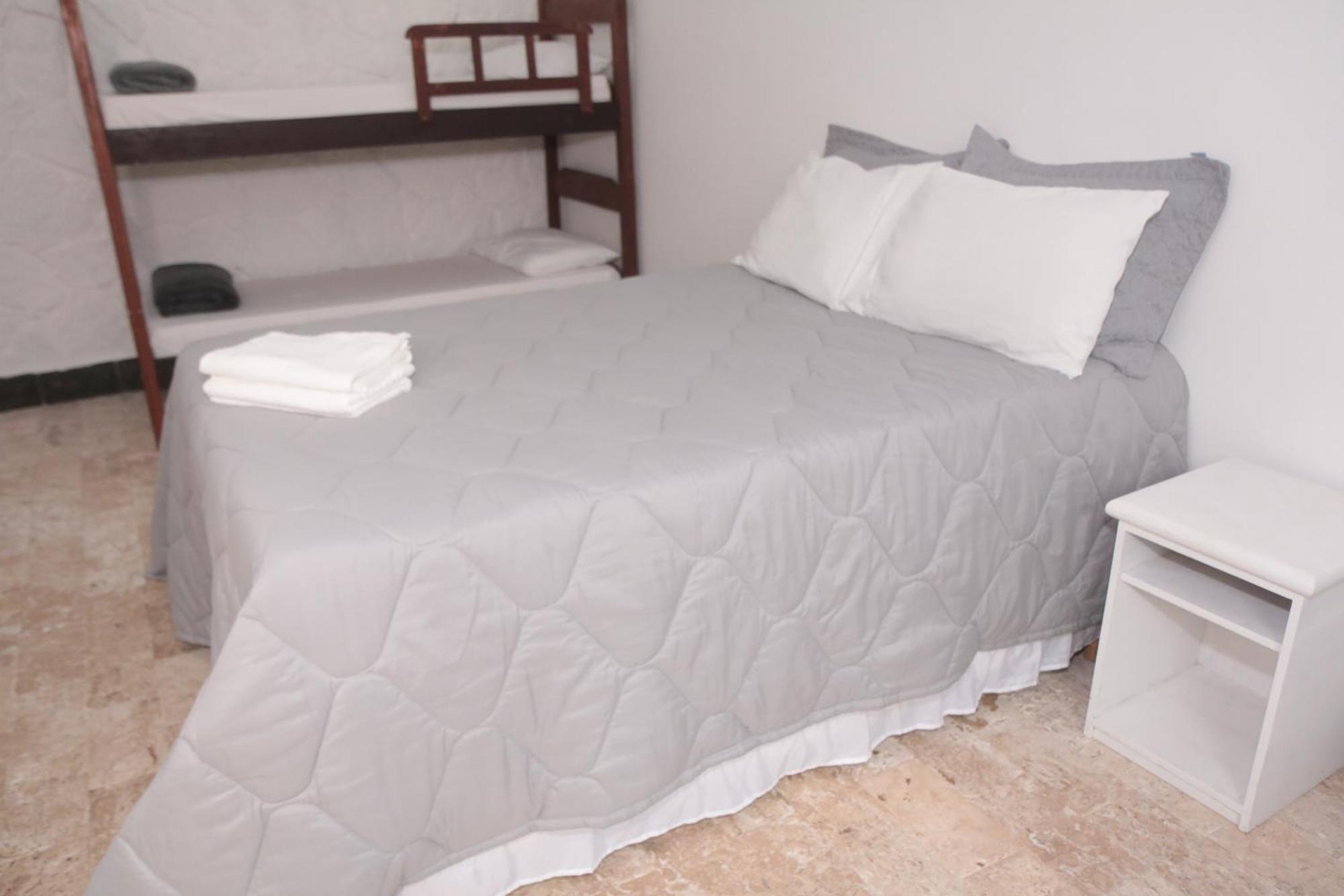 Vila Iriri - Pousada E Camping Anchieta  Exteriör bild
