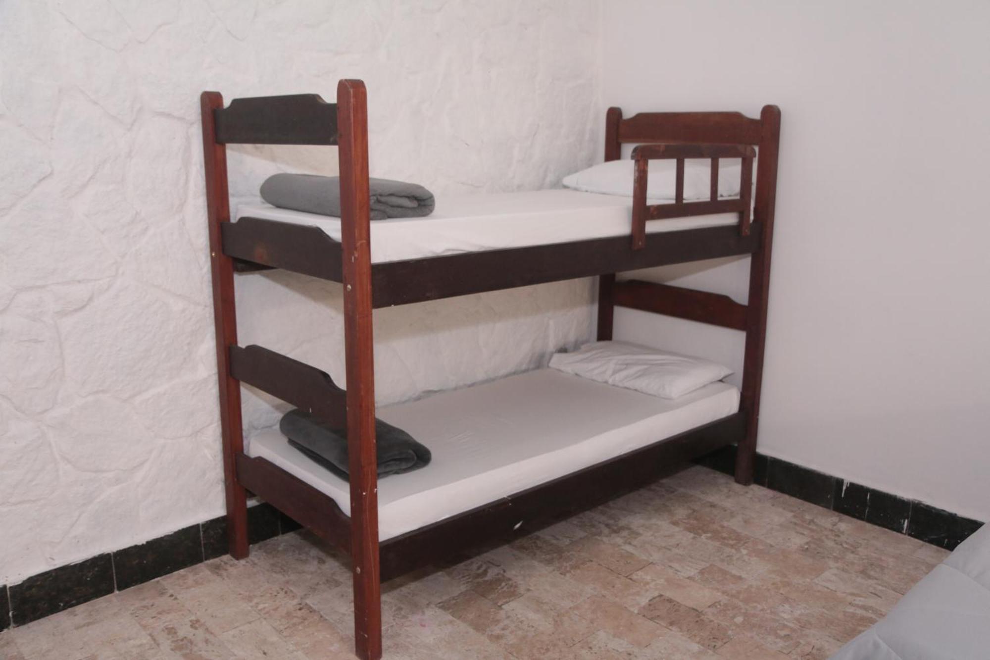 Vila Iriri - Pousada E Camping Anchieta  Exteriör bild